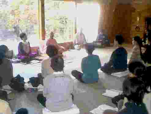 1997.10.18yoga1.jpg (7687 oCg)