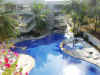 200312phuket095.JPG (74938 バイト)
