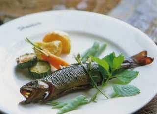 1998913woodyliferyouri.jpg (8244 バイト)