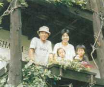 199897sateraito.jpg (6313 バイト)